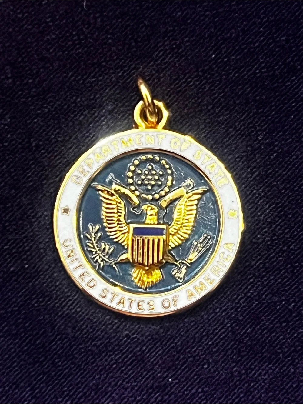 Patriotic collectable / Department of State / United States Seal Pendant